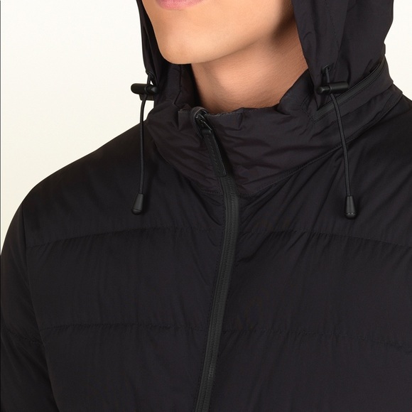 NWT Authentic Gucci Light Matte Stretch DownJacket - Picture 6 of 8